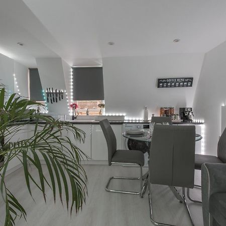 Parade Gardens Boutique Apartments- Central, Grade I Listed, 4K Tvs, Hidden Views バース エクステリア 写真