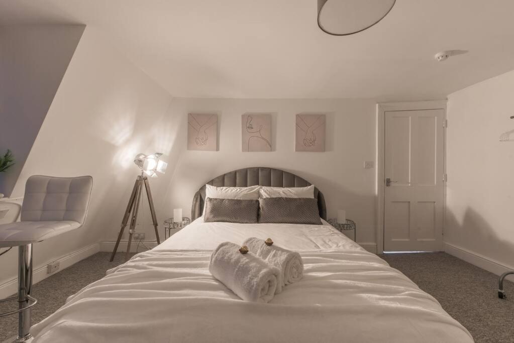 Parade Gardens Boutique Apartments- Central, Grade I Listed, 4K Tvs, Hidden Views バース エクステリア 写真