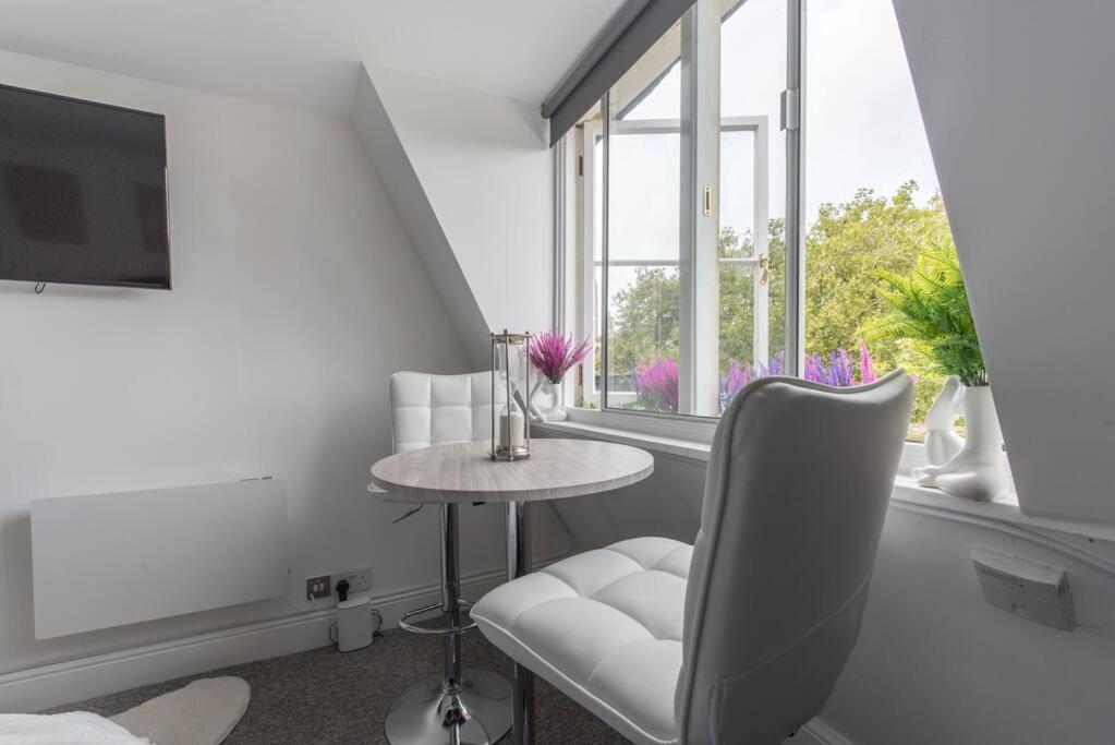 Parade Gardens Boutique Apartments- Central, Grade I Listed, 4K Tvs, Hidden Views バース エクステリア 写真