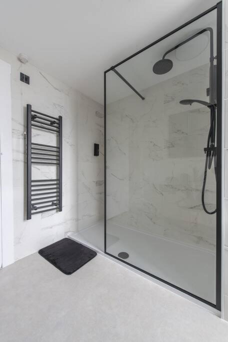 Parade Gardens Boutique Apartments- Central, Grade I Listed, 4K Tvs, Hidden Views バース エクステリア 写真