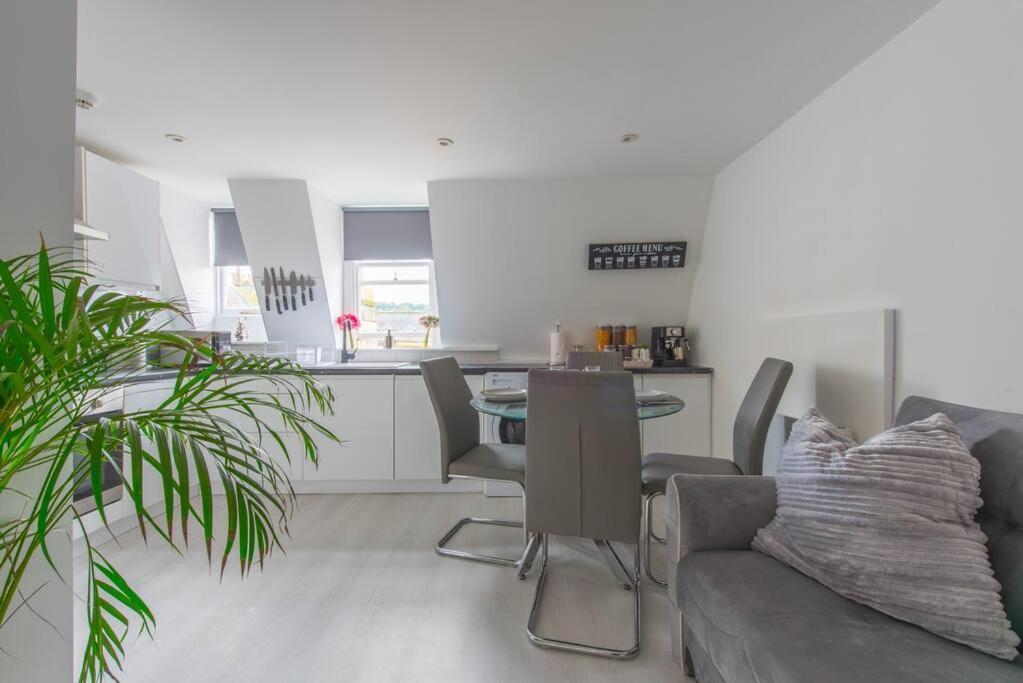 Parade Gardens Boutique Apartments- Central, Grade I Listed, 4K Tvs, Hidden Views バース エクステリア 写真