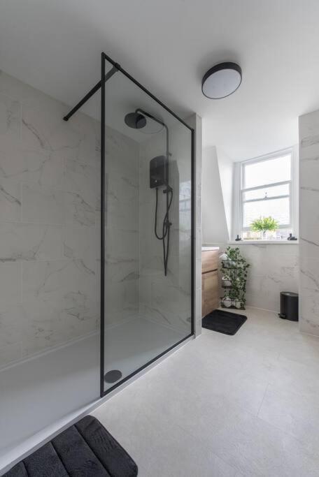 Parade Gardens Boutique Apartments- Central, Grade I Listed, 4K Tvs, Hidden Views バース エクステリア 写真