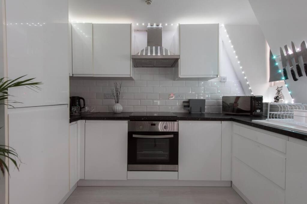 Parade Gardens Boutique Apartments- Central, Grade I Listed, 4K Tvs, Hidden Views バース エクステリア 写真