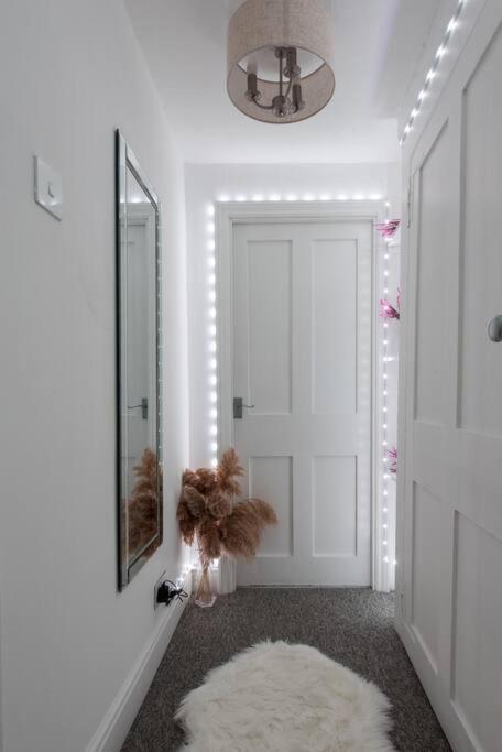 Parade Gardens Boutique Apartments- Central, Grade I Listed, 4K Tvs, Hidden Views バース エクステリア 写真