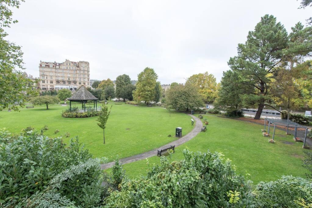 Parade Gardens Boutique Apartments- Central, Grade I Listed, 4K Tvs, Hidden Views バース エクステリア 写真
