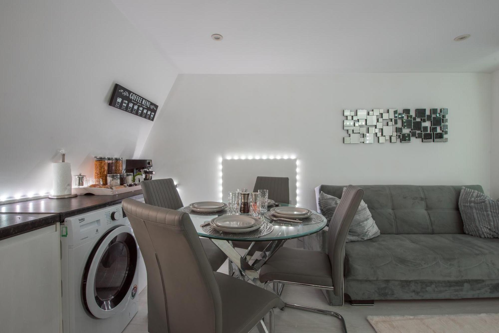 Parade Gardens Boutique Apartments- Central, Grade I Listed, 4K Tvs, Hidden Views バース エクステリア 写真
