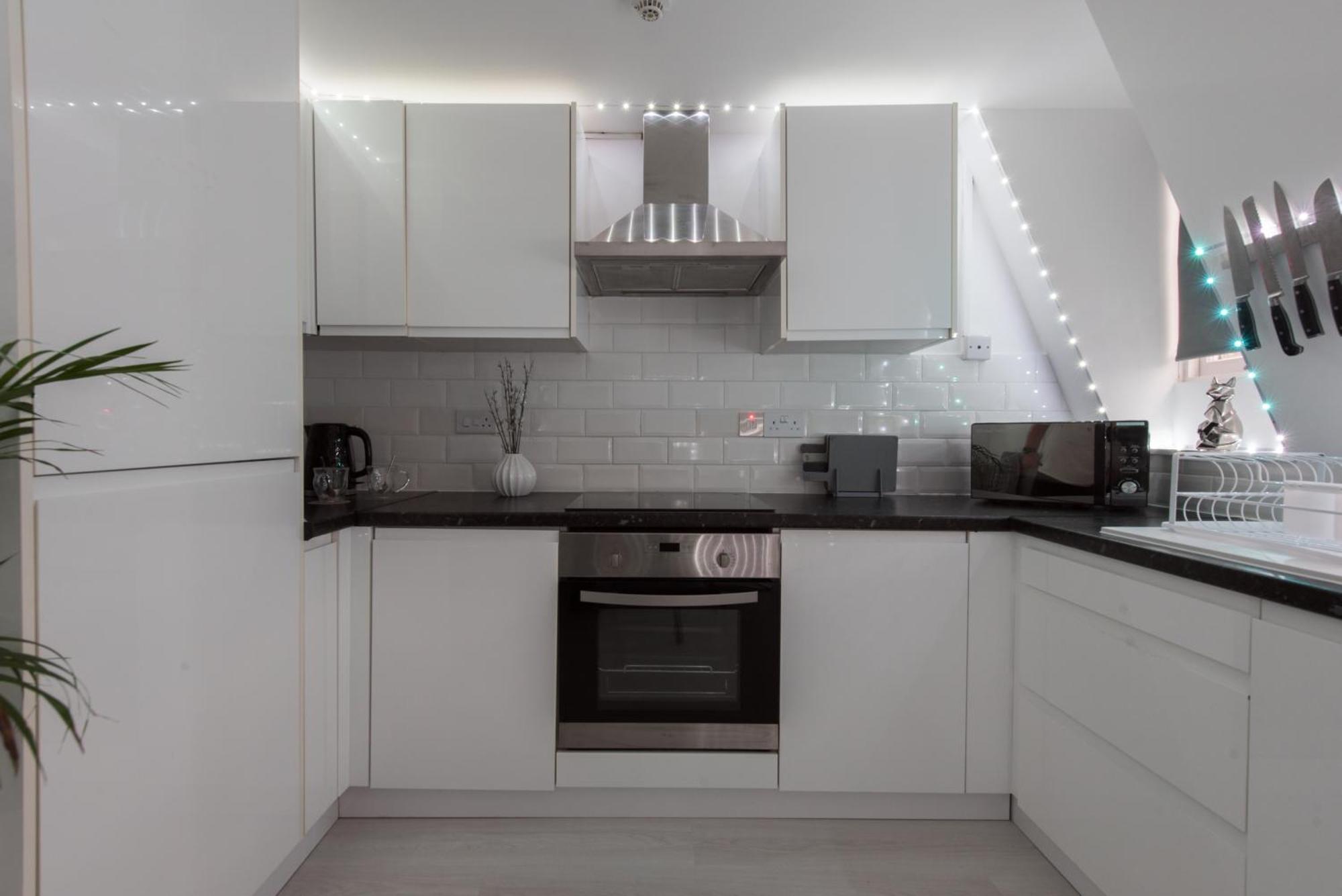 Parade Gardens Boutique Apartments- Central, Grade I Listed, 4K Tvs, Hidden Views バース エクステリア 写真